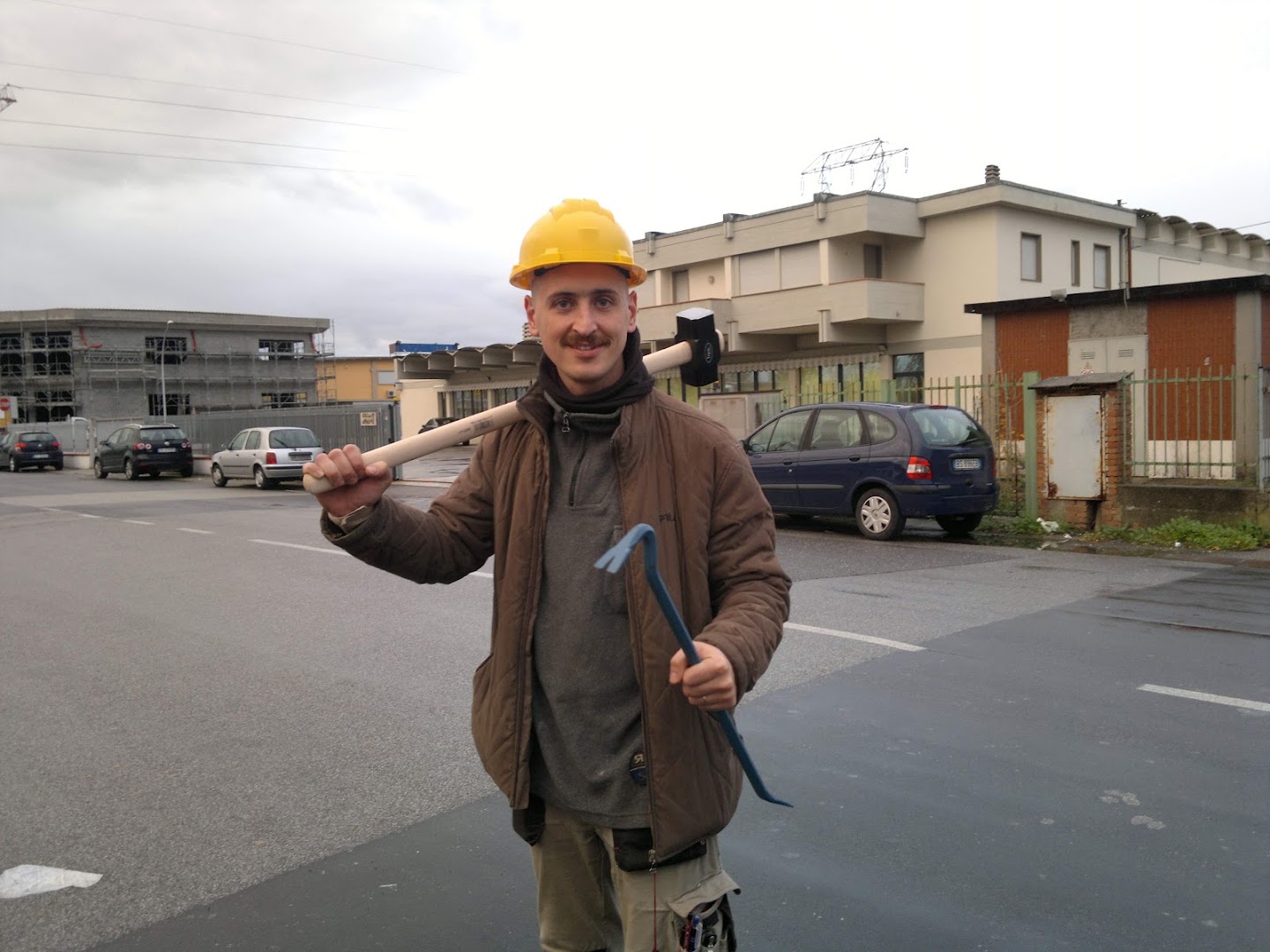Riccardo Grossi Montaggi e Traslochi — Foto 15